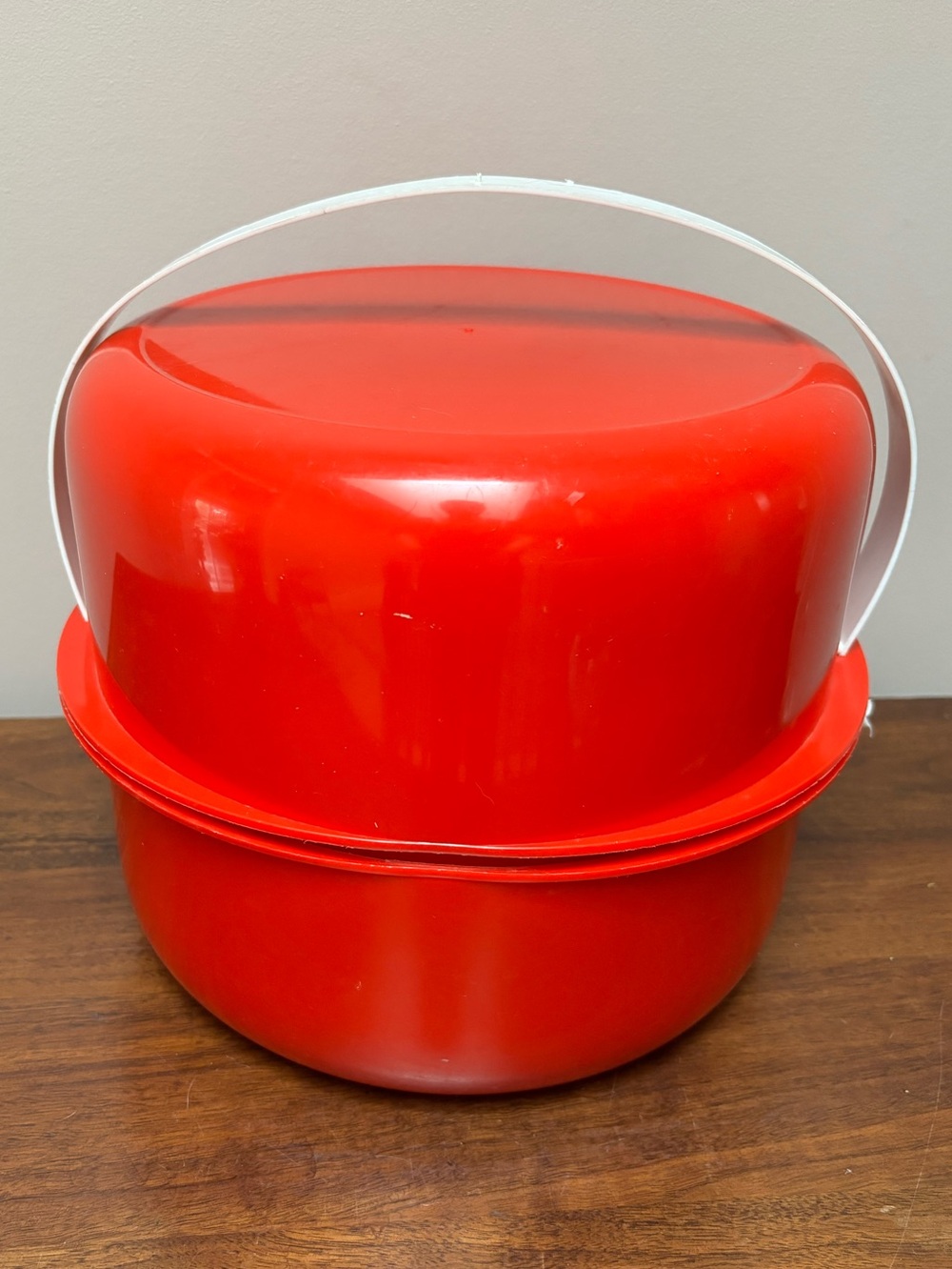 Complete Vintage Party Ball Picnic Set by Shulton.